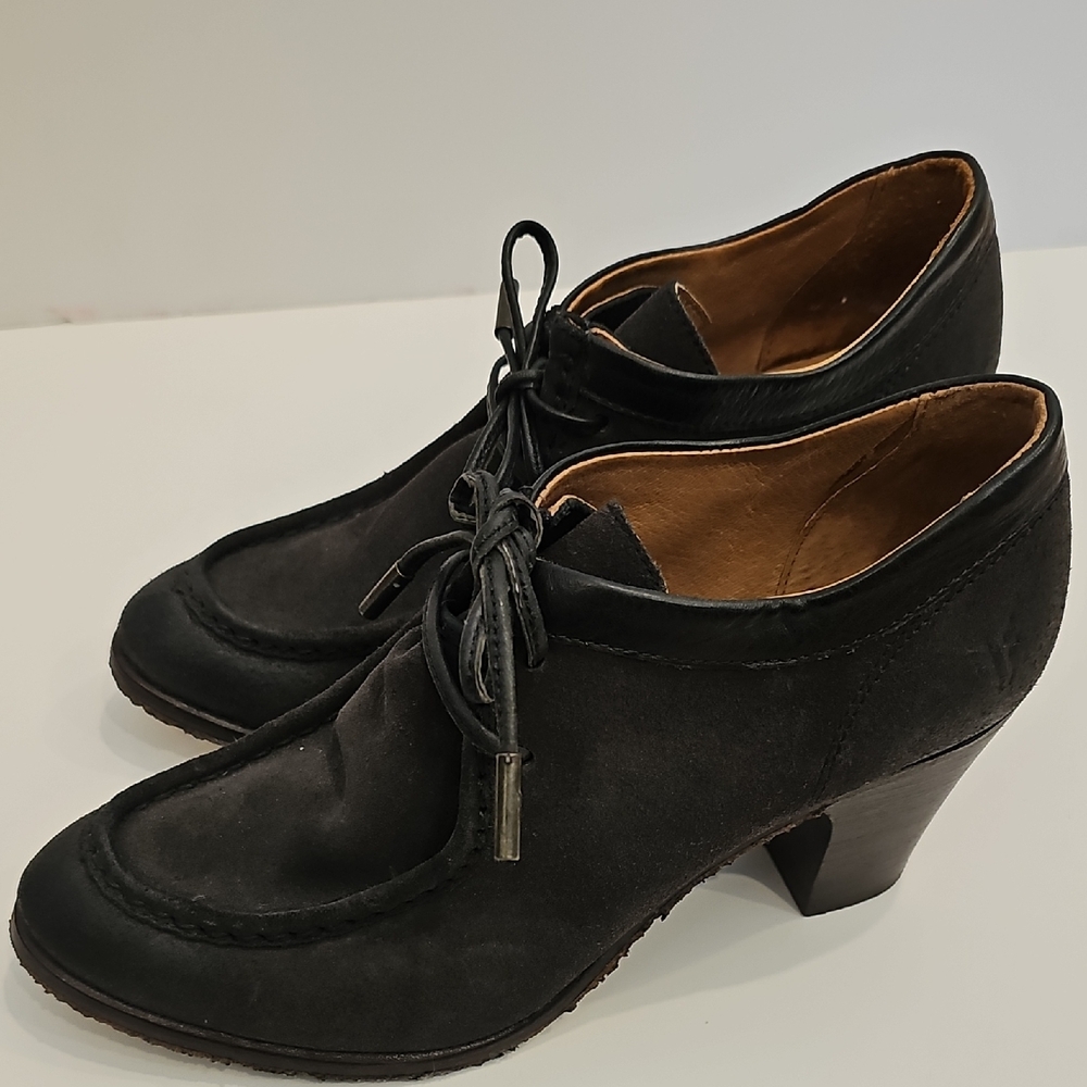 Frye Black Suede Parker Oxford Heeled Ankle Bootie for Women Size 7B - Picture 6 of 10